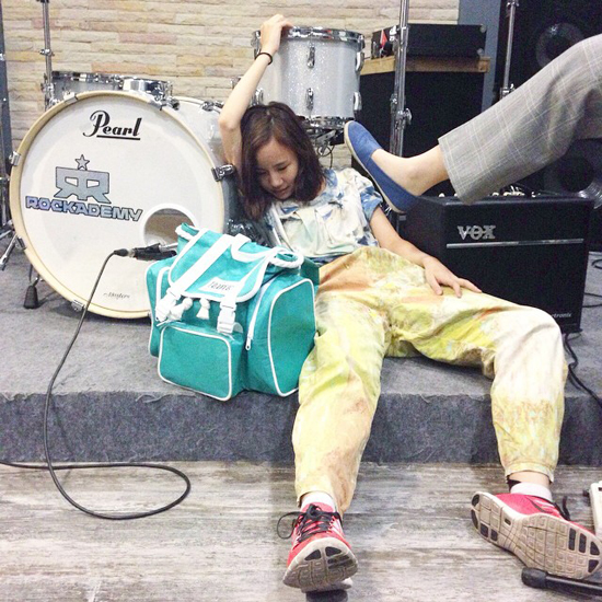 ดาราสาวติสต์ ดาราสาวติสต์