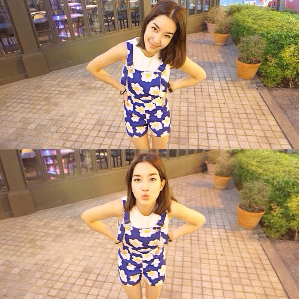 ชุดเอี๊ยมดารา ชุดเอี๊ยมดารา