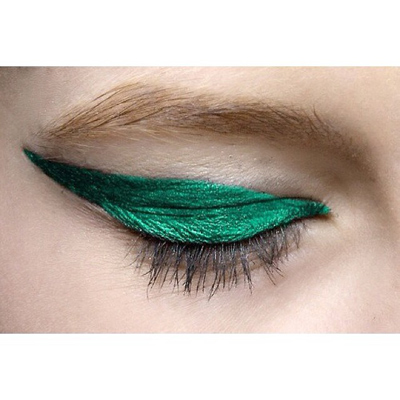 แต่งตาโทนเขียว แต่งตาโทนเขียว