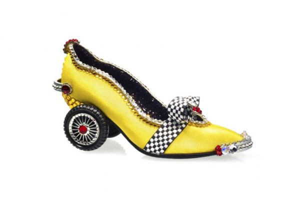 รองเท้าแปลก รองเท้าแปลก