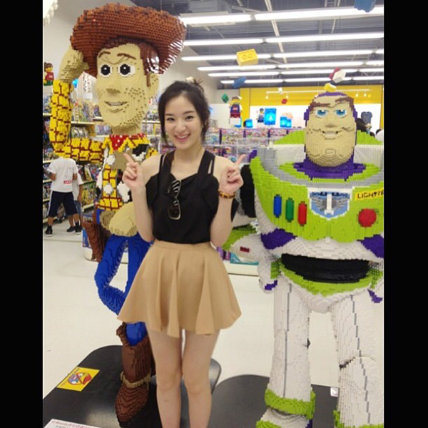 นางเอก นางเอก