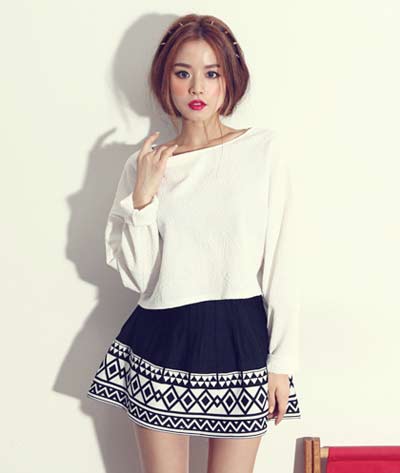 เสื้อลายกราฟฟิก เสื้อลายกราฟฟิก