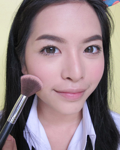 แต่งหน้าไปเรียน แต่งหน้าไปเรียน