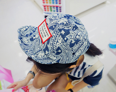 เสื้อลายกราฟฟิก เสื้อลายกราฟฟิก