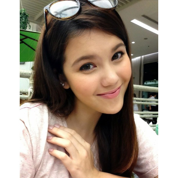 นางเอก นางเอก