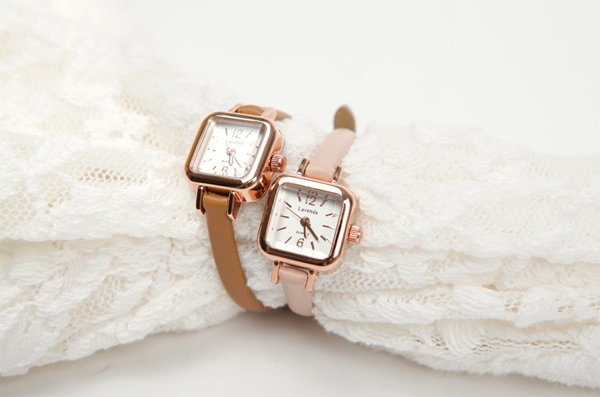 นาฬิกาข้อมือผู้หญิง นาฬิกาข้อมือผู้หญิง