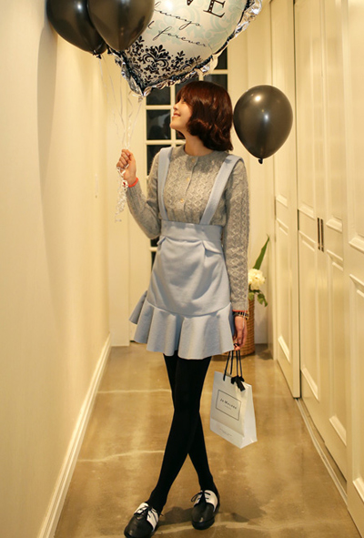 เอี๊ยมกระโปรง เอี๊ยมกระโปรง