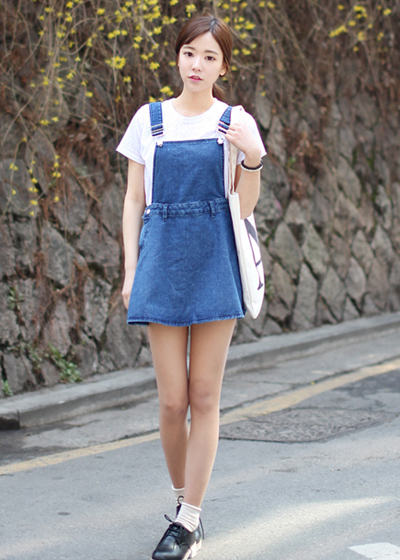 เอี๊ยมกระโปรง เอี๊ยมกระโปรง