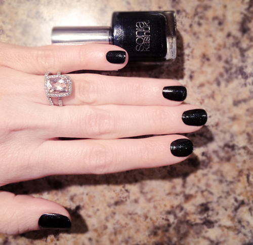 สีทาเล็บ สีทาเล็บ