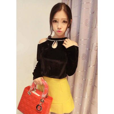 เสื้อเปิดไหล่แขนยาว เสื้อเปิดไหล่แขนยาว