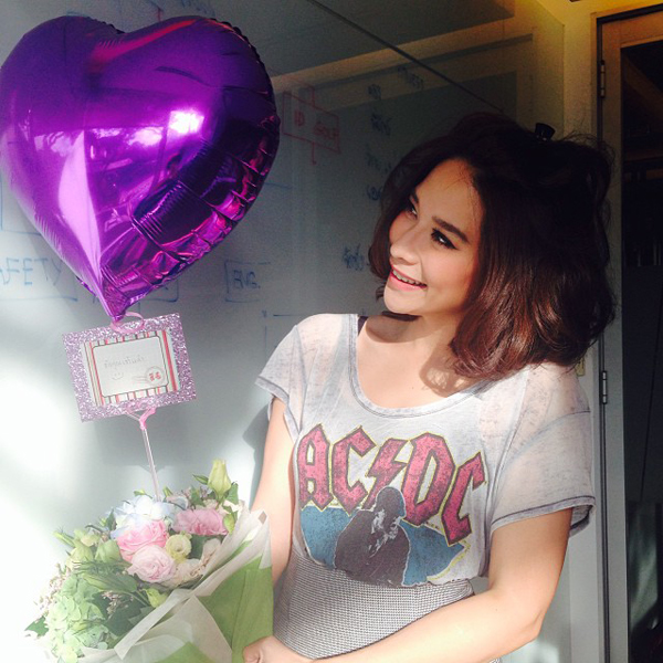 ทรงผมพลอย เฌอมาลย์ ทรงผมพลอย เฌอมาลย์