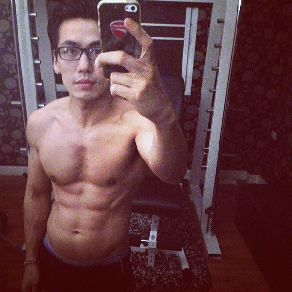 นายแบบชุดว่ายน้ำ นายแบบชุดว่ายน้ำ