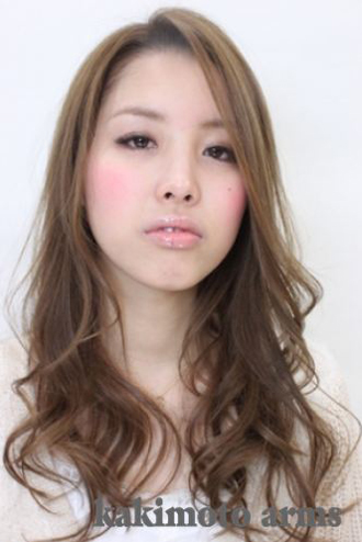 ทรงผมยาวสำหรับคนตัวเตี้ย ทรงผมยาวสำหรับคนตัวเตี้ย