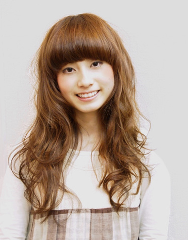 ทรงผมดัดลอนปลาย ทรงผมดัดลอนปลาย