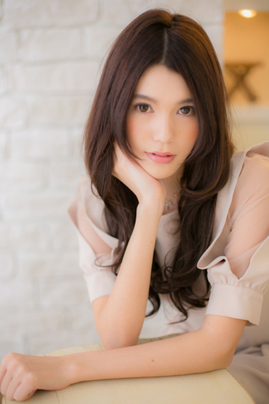 ทรงผมยาวสำหรับคนตัวเตี้ย ทรงผมยาวสำหรับคนตัวเตี้ย