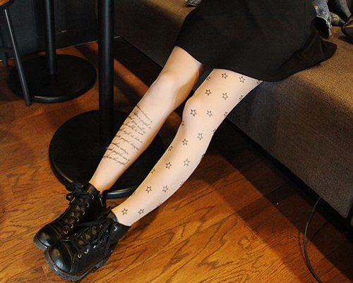 ถุงน่องลายเก๋ ๆ ถุงน่องลายเก๋ ๆ