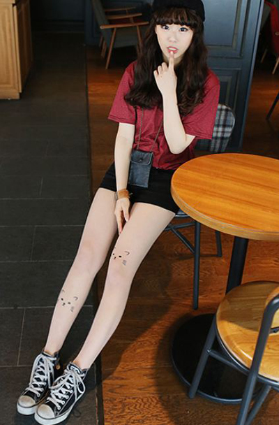 ถุงน่องลายเก๋ ๆ ถุงน่องลายเก๋ ๆ