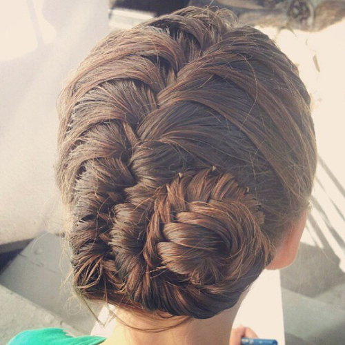 วิธีเก็บผมเปียด้านหลัง วิธีเก็บผมเปียด้านหลัง