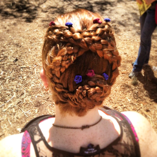 วิธีเก็บผมเปียด้านหลัง วิธีเก็บผมเปียด้านหลัง