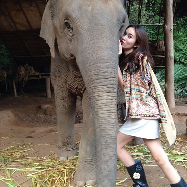 ปอย ตรีชฎา ปอย ตรีชฎา