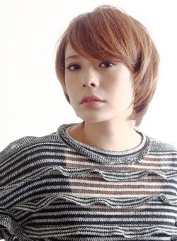 ทรงผมสั้นสําหรับคนหน้าเหลี่ยม ทรงผมสั้นสําหรับคนหน้าเหลี่ยม