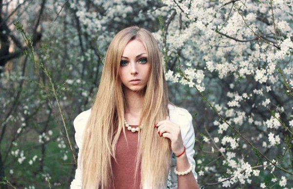 สาวบาร์บี้ สาวบาร์บี้