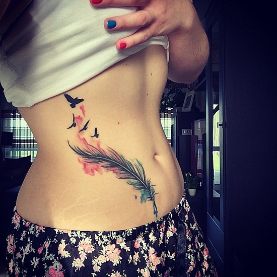 รอยสักหน้าท้องผู้หญิง รอยสักหน้าท้องผู้หญิง