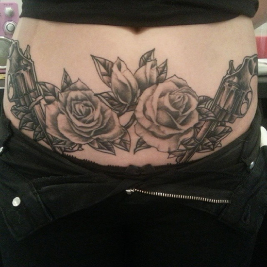 รอยสักหน้าท้องผู้หญิง รอยสักหน้าท้องผู้หญิง