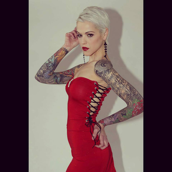 หนังสือสาวรอยสัก หนังสือสาวรอยสัก