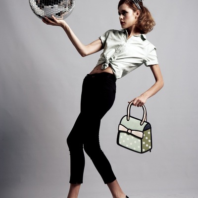 กระเป๋าสองมิติ กระเป๋าสองมิติ