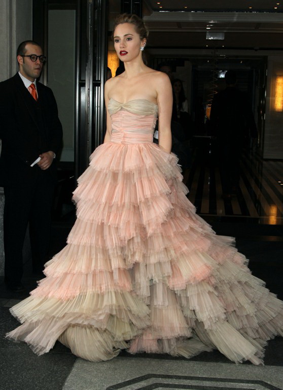 Suki Waterhouse Suki Waterhouse