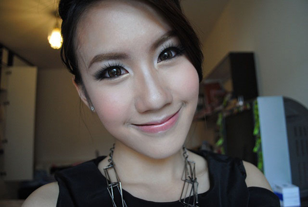 แต่งหน้า