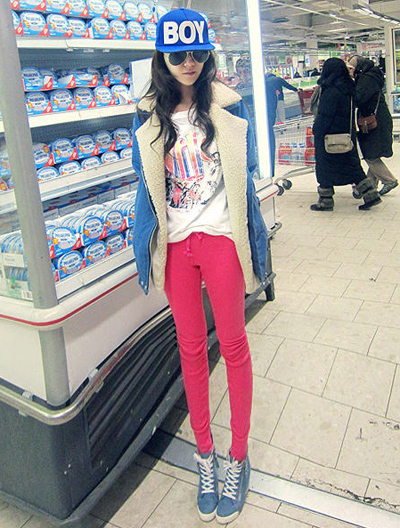 รองเท้าผ้าใบผู้หญิง