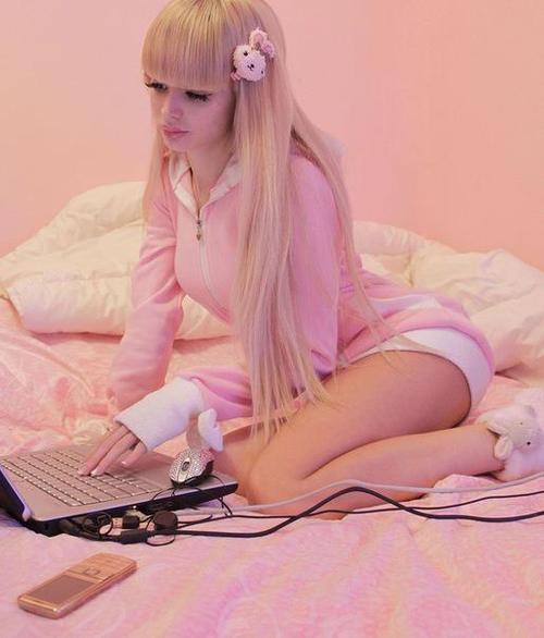 ยลโฉม 10 สาวเจ้าของฉายา บาร์บี้มีชีวิต เหมือนแค่ไหนไปชม ยลโฉม 10 สาวเจ้าของฉายา บาร์บี้มีชีวิต เหมือนแค่ไหนไปชม