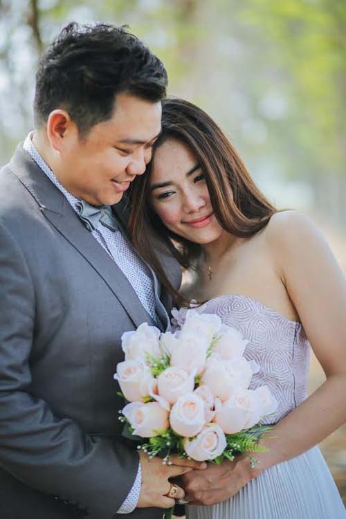 แชมป์ ศุภวัฒน์ เตรียมควงแฟนสาว ลูกเกด เข้าพิธีวิวาห์ 10 พ.ค. แชมป์ ศุภวัฒน์ เตรียมควงแฟนสาว ลูกเกด เข้าพิธีวิวาห์ 10 พ.ค.