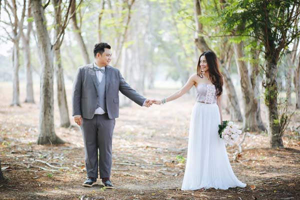 แชมป์ ศุภวัฒน์ เตรียมควงแฟนสาว ลูกเกด เข้าพิธีวิวาห์ 10 พ.ค. แชมป์ ศุภวัฒน์ เตรียมควงแฟนสาว ลูกเกด เข้าพิธีวิวาห์ 10 พ.ค.