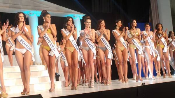 เฟิร์ส ภัทราภร เฟิร์ส ภัทราภร