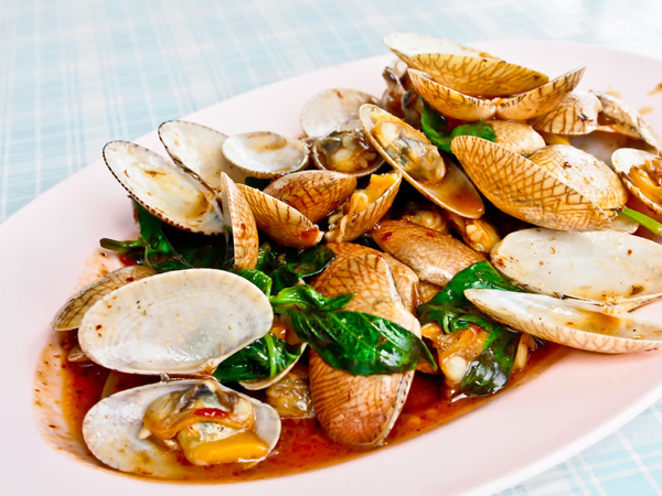 ผัดหอยลายน้ำพริกเผา จานเด็ดเผ็ดร้อนสุดอร่อย ผัดหอยลายน้ำพริกเผา จานเด็ดเผ็ดร้อนสุดอร่อย