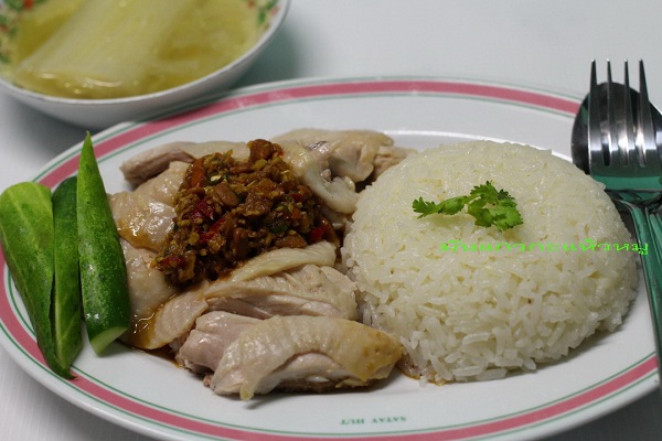 ข้าวมันไก่ พร้อมสูตรน้ำจิ้ม เคล็ดไม่ลับที่ทำเองได้ ข้าวมันไก่ พร้อมสูตรน้ำจิ้ม เคล็ดไม่ลับที่ทำเองได้