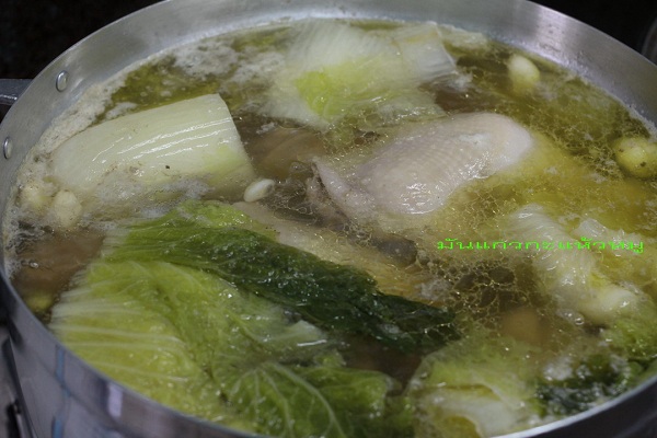 ข้าวมันไก่ พร้อมสูตรน้ำจิ้ม เคล็ดไม่ลับที่ทำเองได้ ข้าวมันไก่ พร้อมสูตรน้ำจิ้ม เคล็ดไม่ลับที่ทำเองได้
