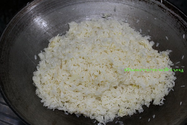 ข้าวมันไก่ พร้อมสูตรน้ำจิ้ม เคล็ดไม่ลับที่ทำเองได้ ข้าวมันไก่ พร้อมสูตรน้ำจิ้ม เคล็ดไม่ลับที่ทำเองได้