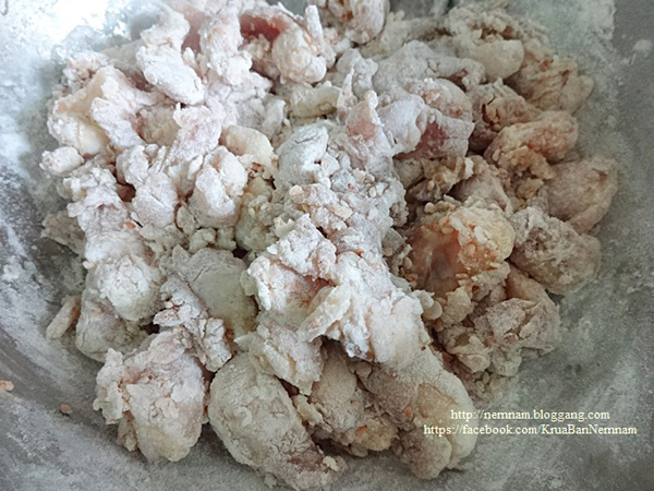 เอ็นข้อไก่ทอด กรอบอร่อย เคี้ยวเพลิน ๆ เอ็นข้อไก่ทอด กรอบอร่อย เคี้ยวเพลิน ๆ