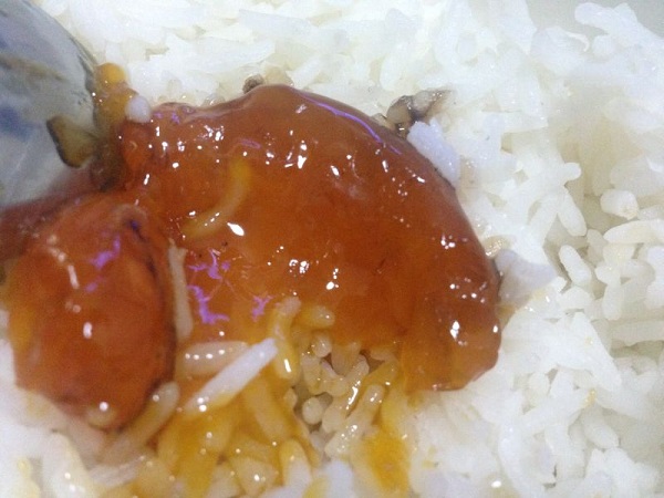 ข้าวหน้าไข่แดงดองแม็กกี้ เมนูฮิตของคนญี่ปุ่นกับวัตถุดิบแค่ 2 อย่าง ข้าวหน้าไข่แดงดองแม็กกี้ เมนูฮิตของคนญี่ปุ่นกับวัตถุดิบแค่ 2 อย่าง