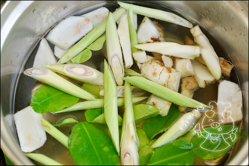ก๋วยเตี๋ยวน้ำเจ ก๋วยเตี๋ยวน้ำเจ