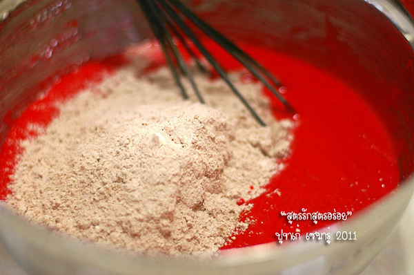 เรด เวลเว็ท คัพเค้กกำมะหยี่สีแดง เย้ายวนเกินห้ามใจ เรด เวลเว็ท คัพเค้กกำมะหยี่สีแดง เย้ายวนเกินห้ามใจ