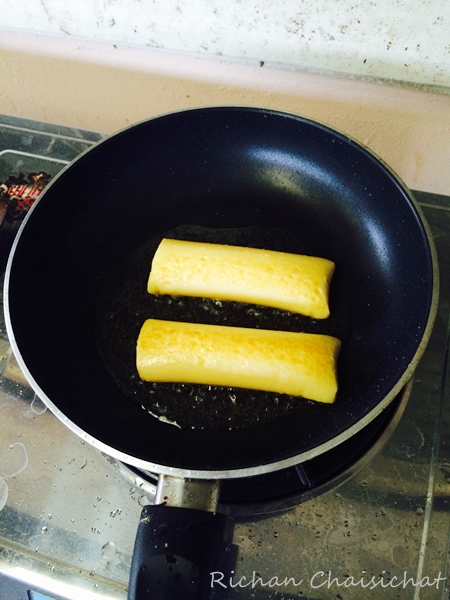 ไข่ม้วนยัดไส้เต้าหู้ไข่ทรงเครื่อง ไข่ม้วนยัดไส้เต้าหู้ไข่ทรงเครื่อง