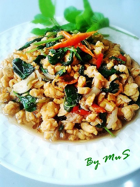 ผัดกะเพราไข่ ผัดกะเพราไข่