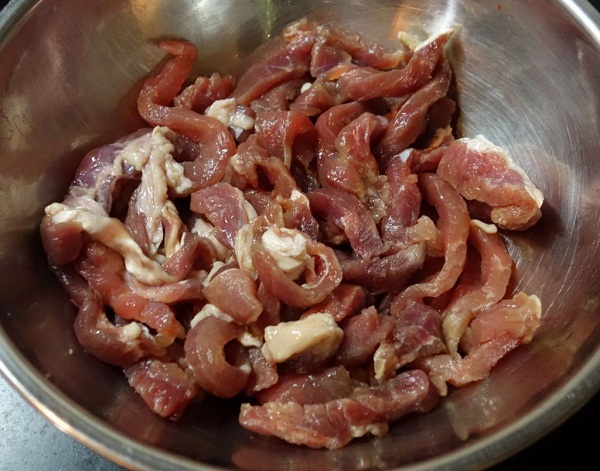 เนื้อทอดน้ำปลา เนื้อทอดน้ำปลา
