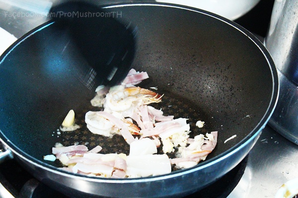 ผัดหมี่ฮ่องกง ผัดหมี่ฮ่องกง