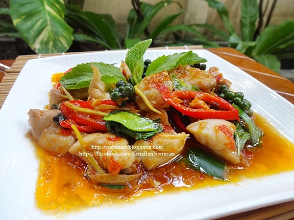ไก่ผัดฉ่า ไก่ผัดฉ่า